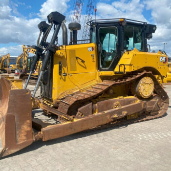 Caterpillar D6 XL next gen bulldozer