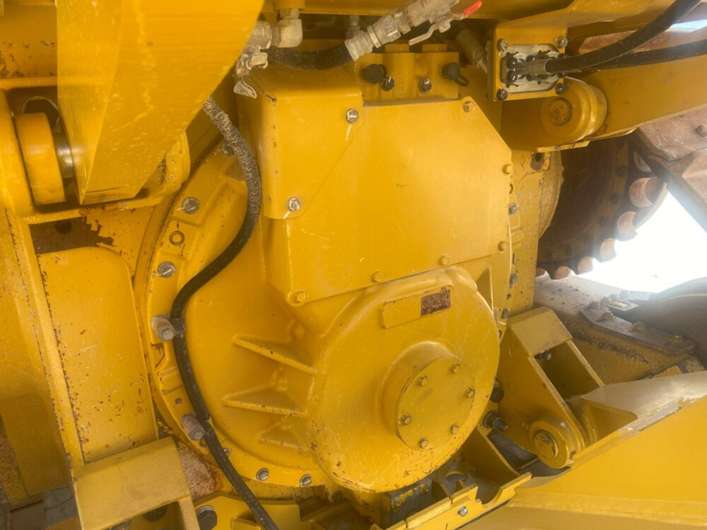 Caterpillar D6 XL next gen bulldozer
