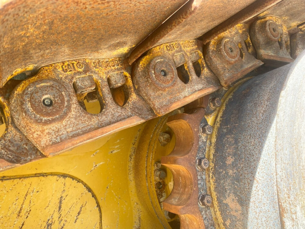 Caterpillar D6 XL next gen bulldozer