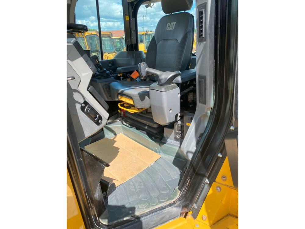 Caterpillar D6 XL next gen bulldozer