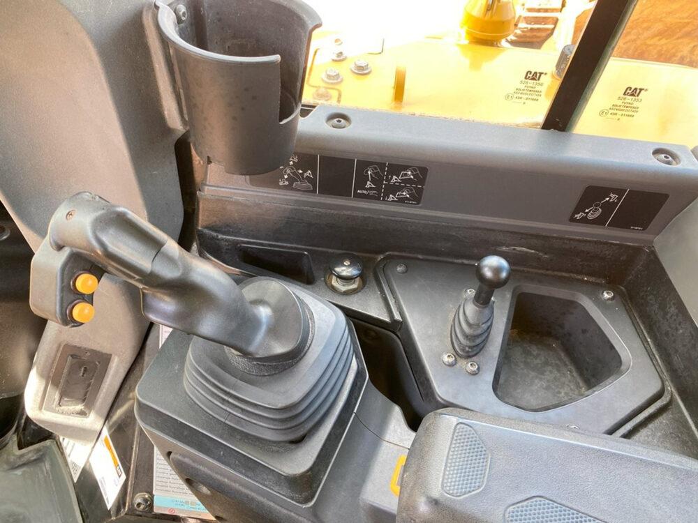 Caterpillar D6 XL next gen bulldozer
