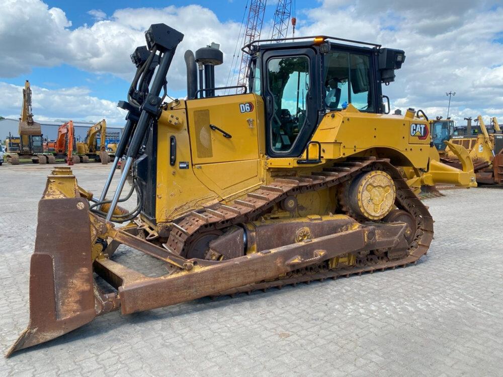 Caterpillar D6 XL next gen bulldozer