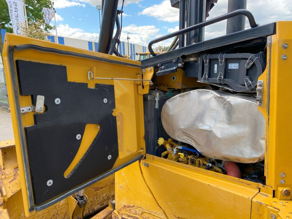 Caterpillar D6 XL next gen bulldozer