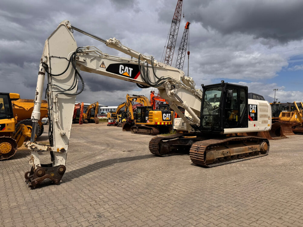 Caterpillar 324 E rupsgraafmachine