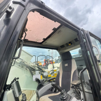 Caterpillar 324 E rupsgraafmachine