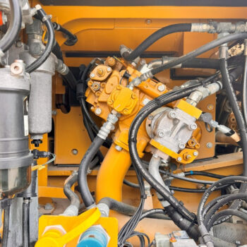Caterpillar 324 E rupsgraafmachine