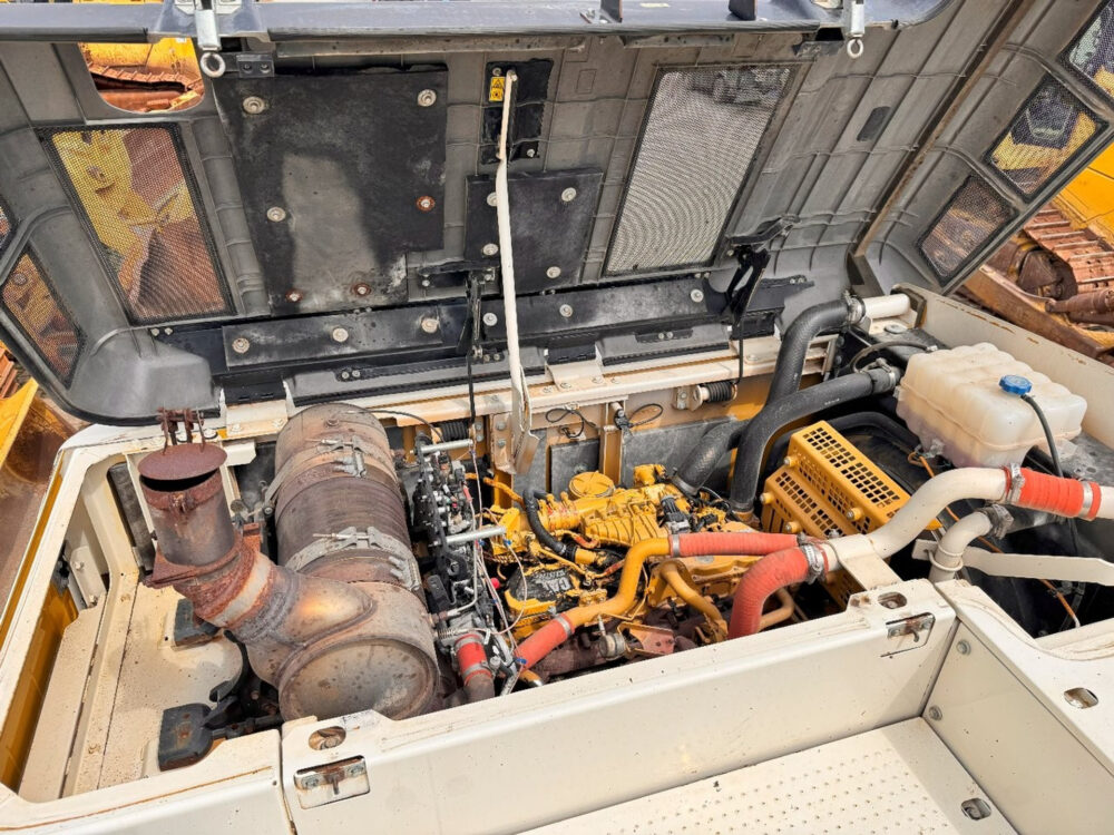 Caterpillar 324 E rupsgraafmachine