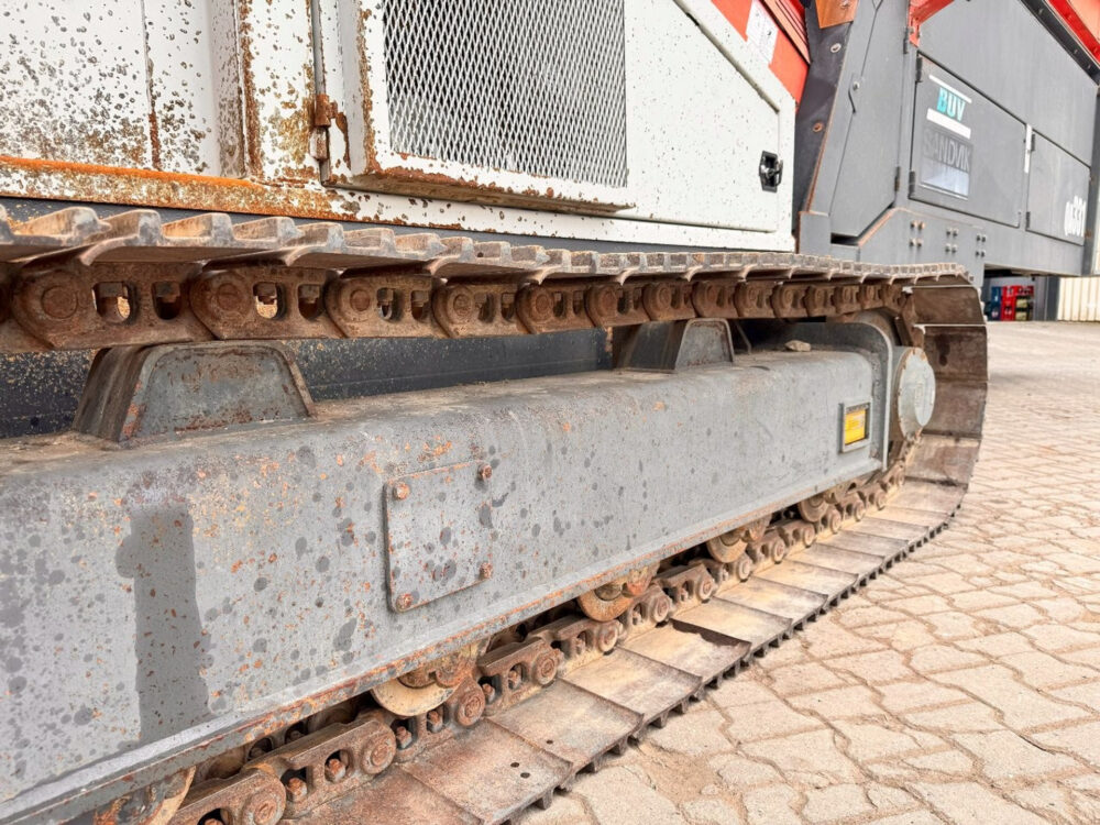 Sandvik QA331 rupsmobiele zeef