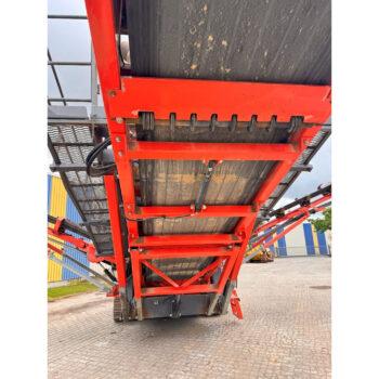 Sandvik QA331 rupsmobiele zeef
