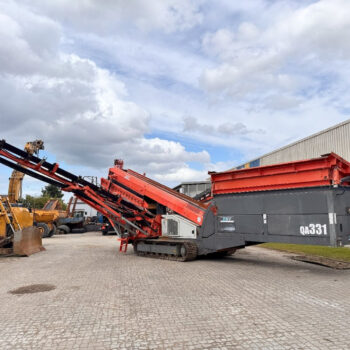 Sandvik QA331 rupsmobiele zeef