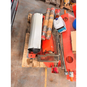 Sandvik QA331 rupsmobiele zeef