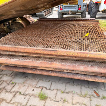 Sandvik QA331 rupsmobiele zeef