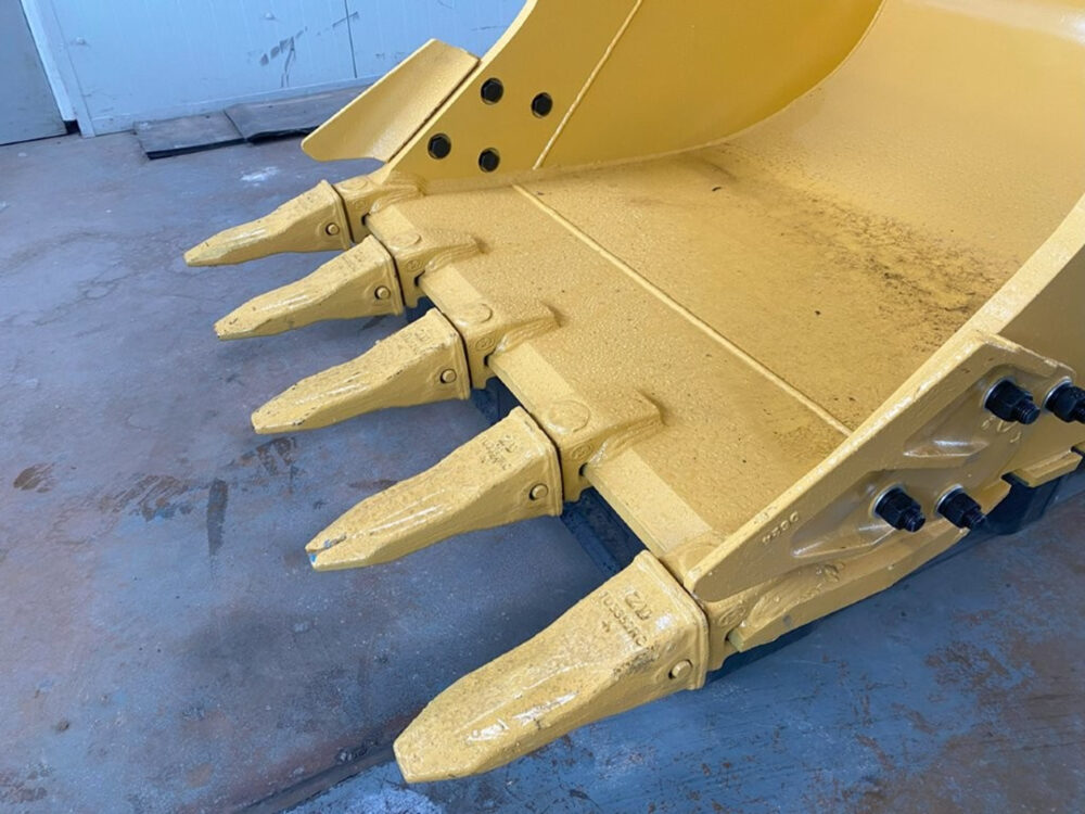 Bucket for CAT 320 – 323 1.20m