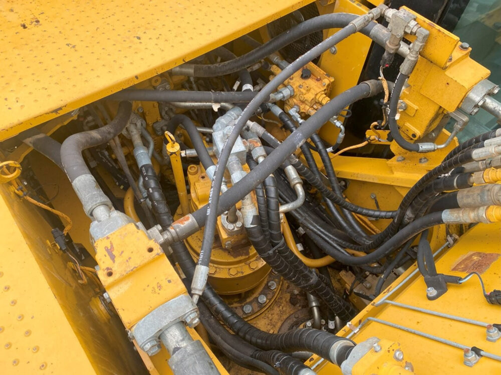 Caterpillar 329 ELN rupsgraafmachine