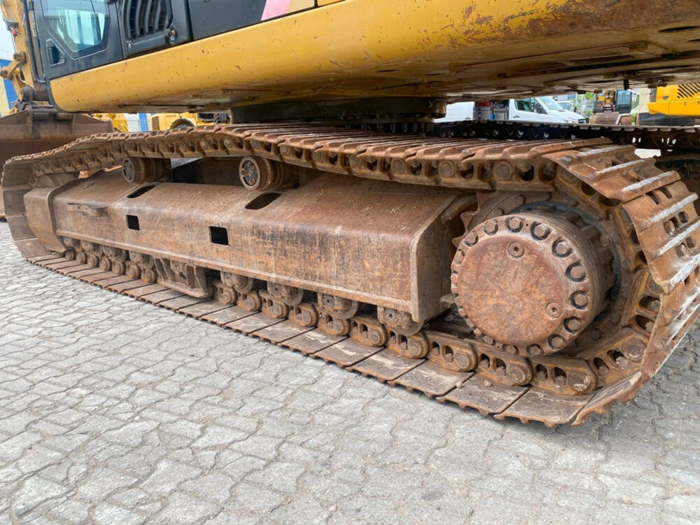 Caterpillar 329 ELN rupsgraafmachine