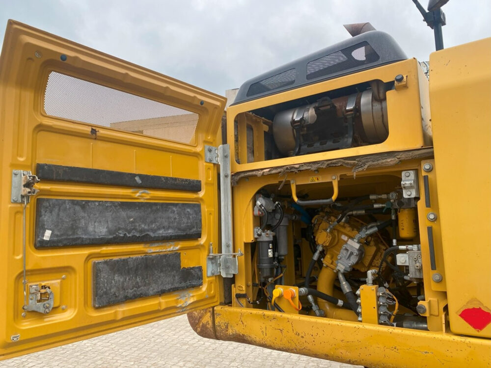 Caterpillar 329 ELN rupsgraafmachine