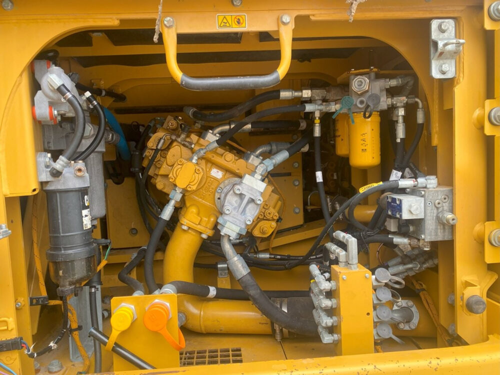 Caterpillar 329 ELN rupsgraafmachine
