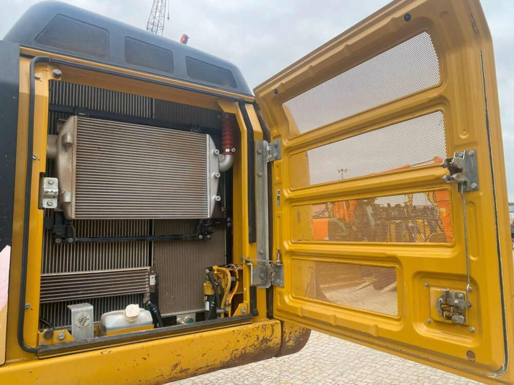 Caterpillar 329 ELN rupsgraafmachine