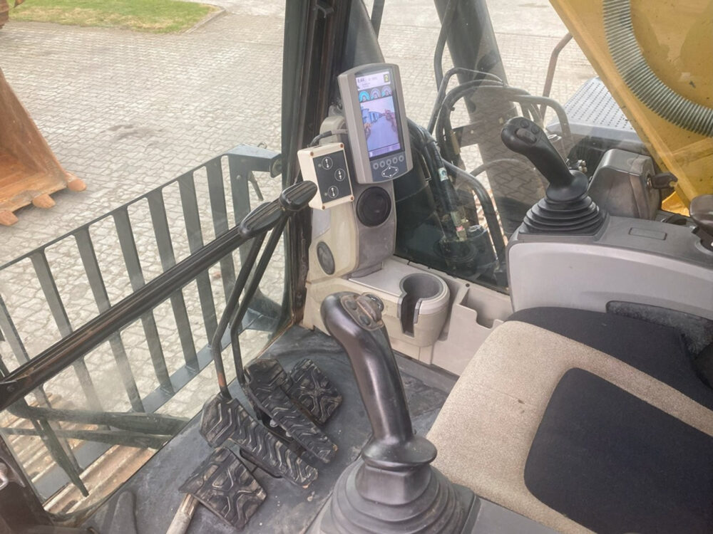 Caterpillar 329 ELN rupsgraafmachine