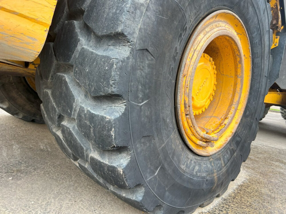 Volvo A30D 6×6 dumper
