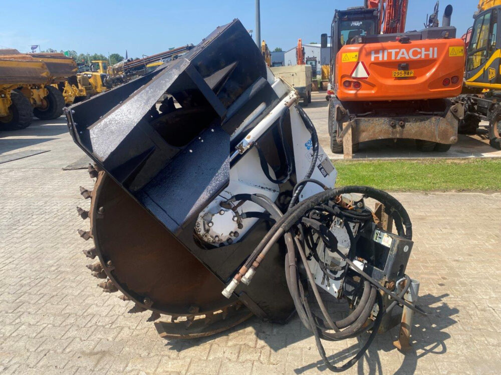 Simex T600 asfaltzaag