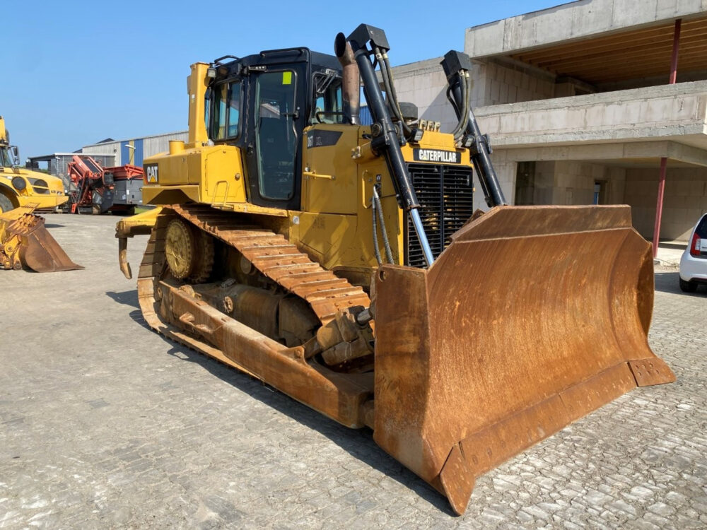 Caterpillar D6T XL rupsdozer