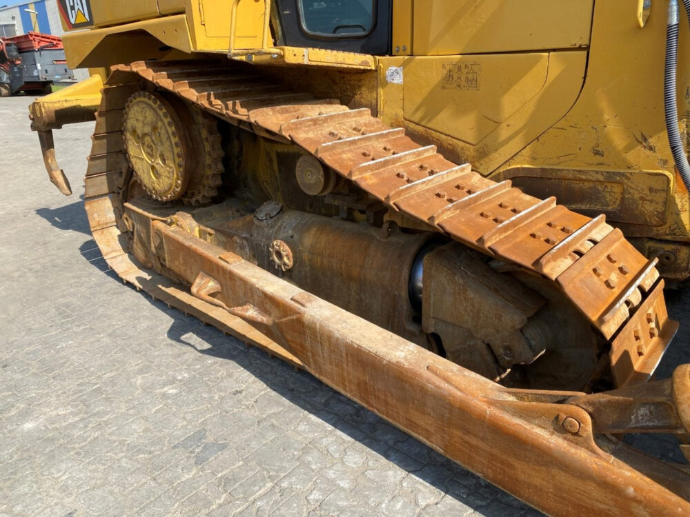Caterpillar D6T XL rupsdozer