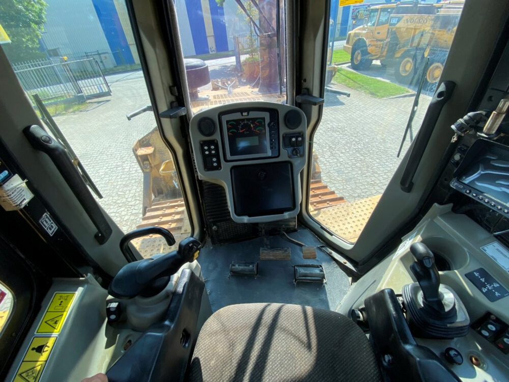 Caterpillar D6T XL rupsdozer