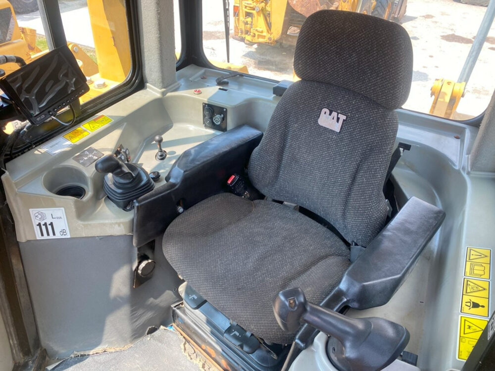 Caterpillar D6T XL rupsdozer