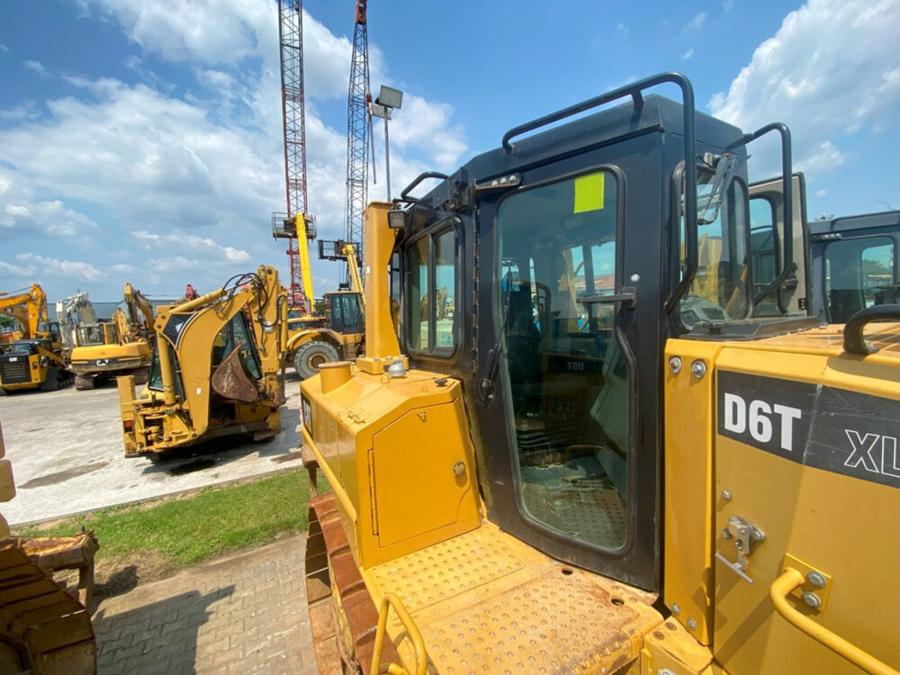 Caterpillar D6T XL rupsdozer