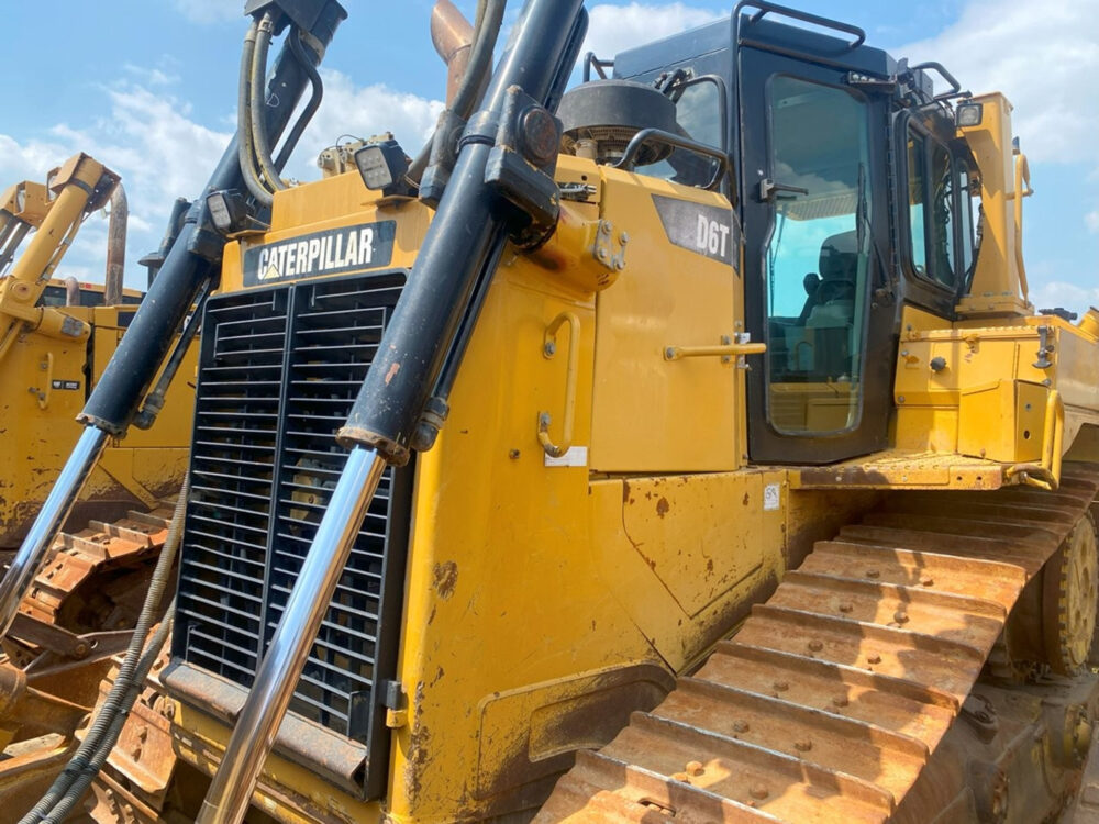 Caterpillar D6T XL rupsdozer