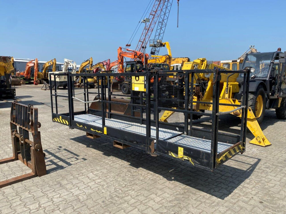 Komatsu WH716 verreiker + AIRCO!