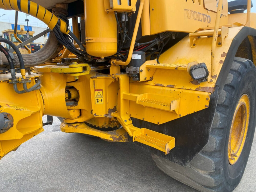 Volvo A30D 6×6 dumper