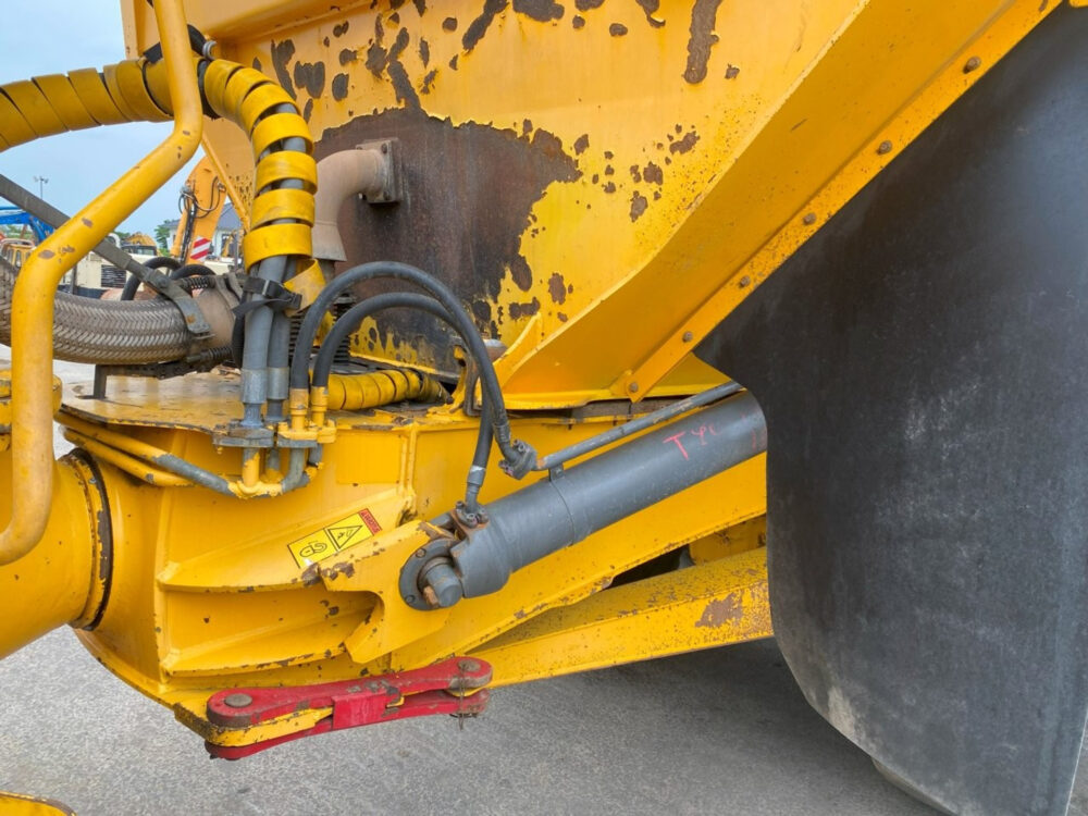 Volvo A30D 6×6 dumper