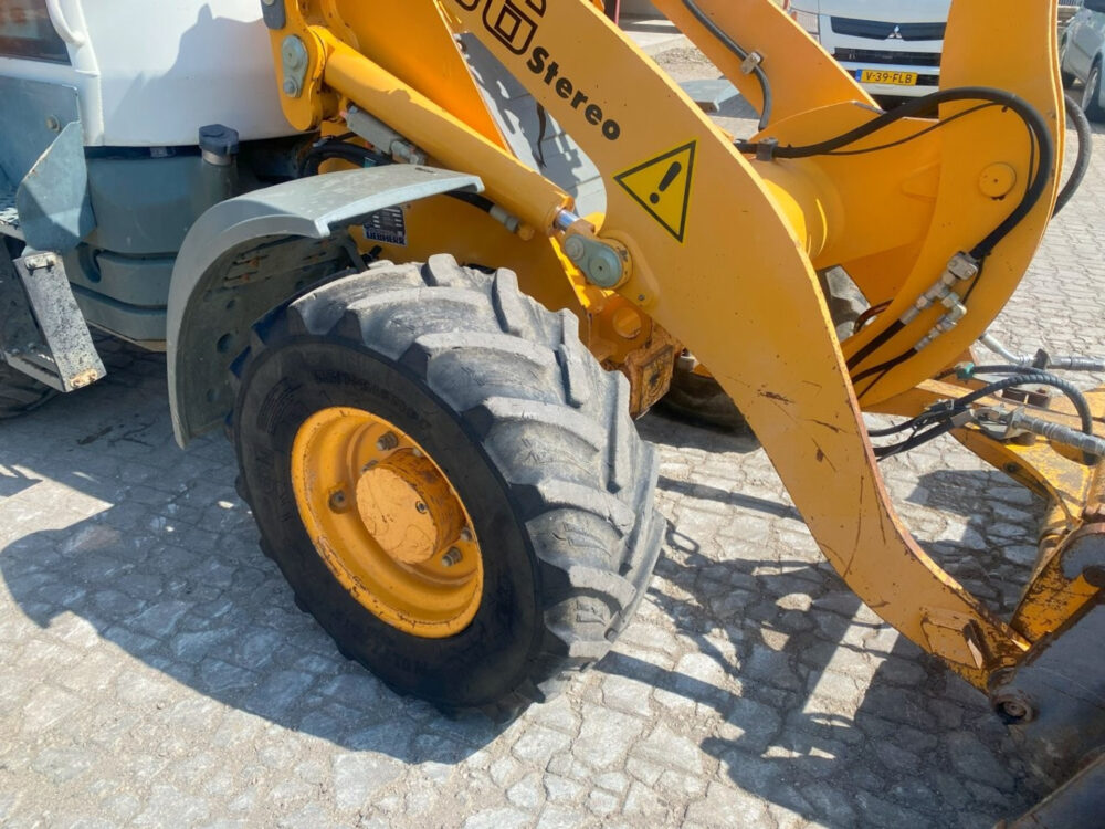 Liebherr L506 Stereo wiellader