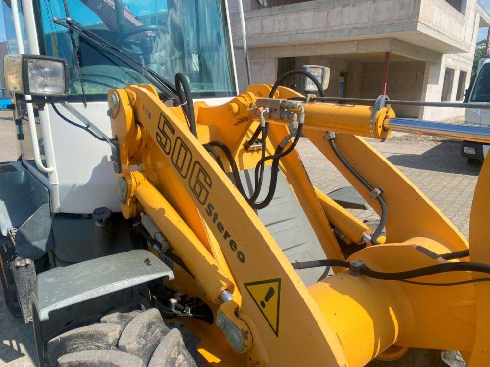 Liebherr L506 Stereo wiellader