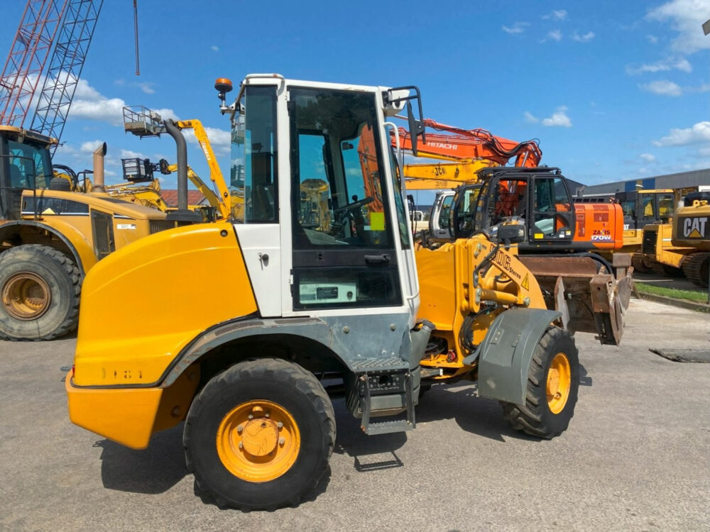 Liebherr L506 Stereo wiellader