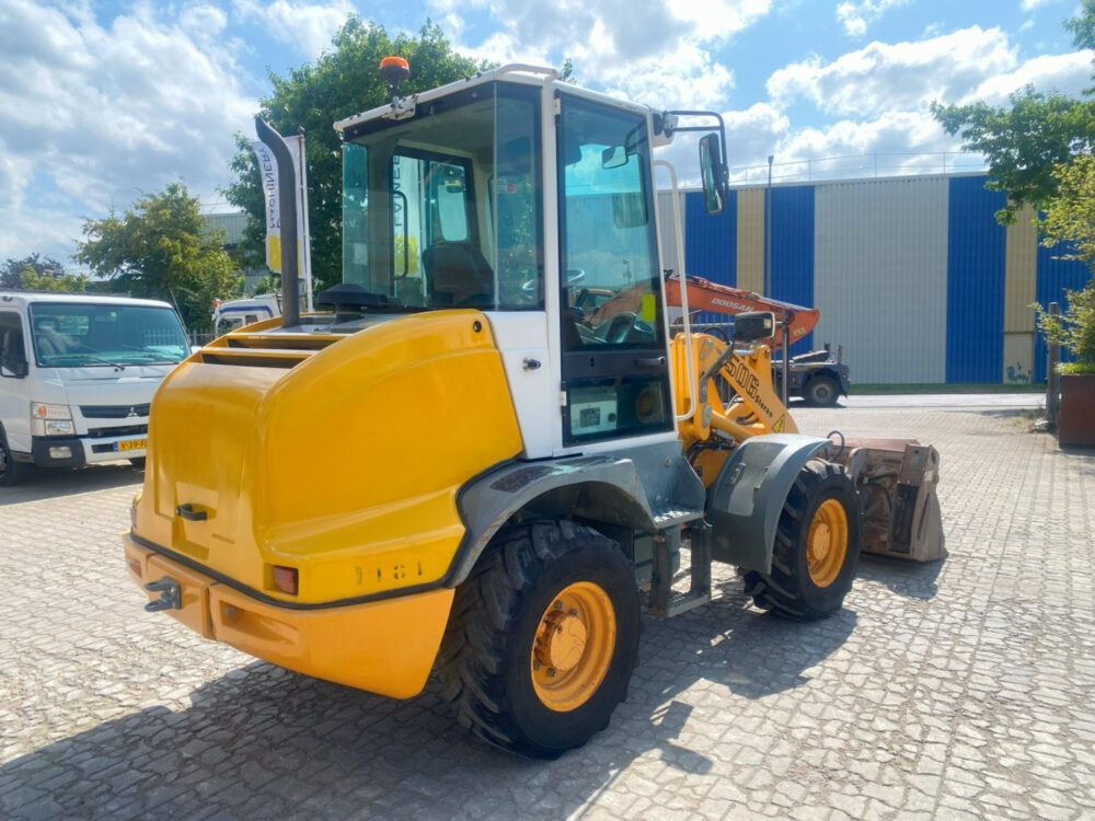 Liebherr L506 Stereo wiellader