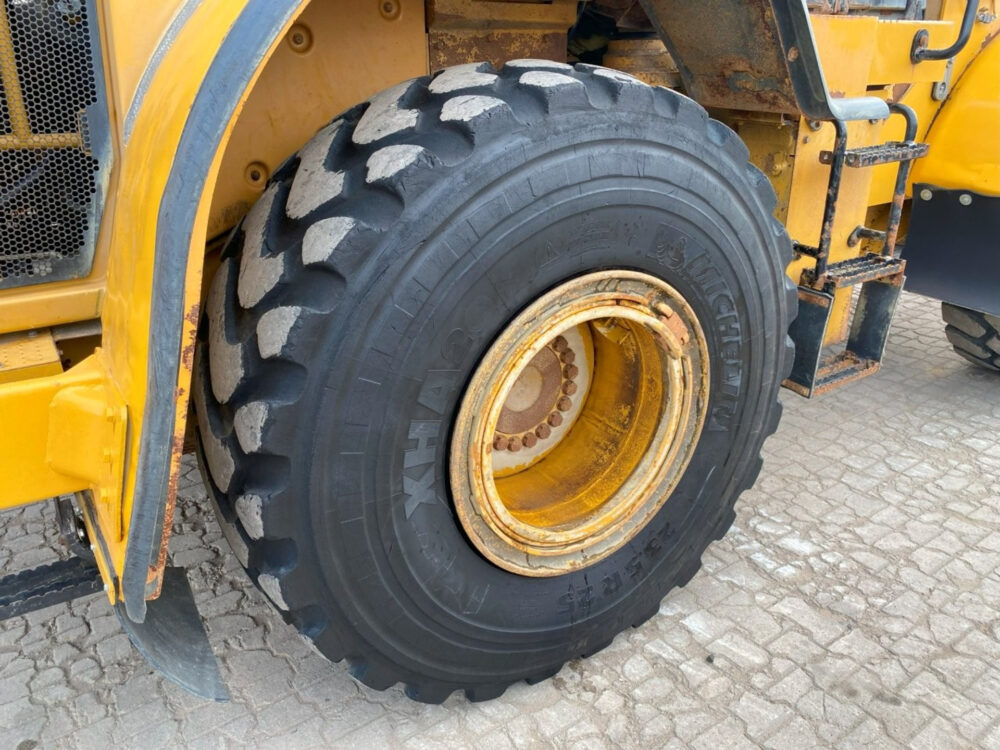 Caterpillar 962H wiellader