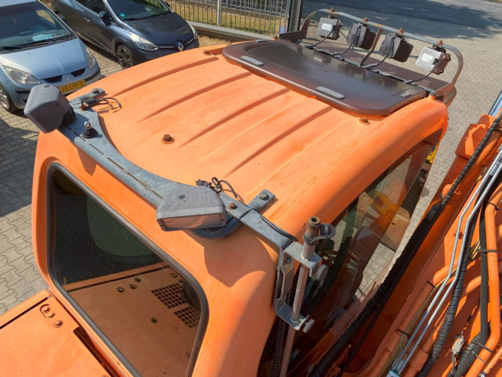 Doosan DX 225 LC-3 rupsgraafmachine