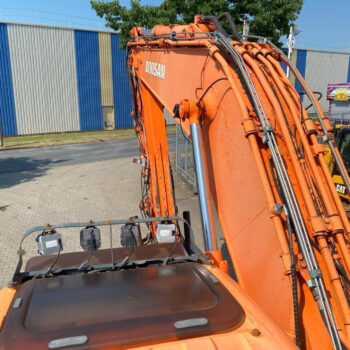 Doosan DX 225 LC-3 rupsgraafmachine