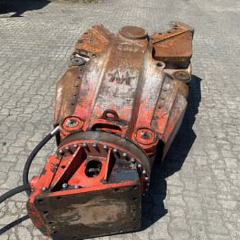 Wimmer Top Cut concrete crusher shear
