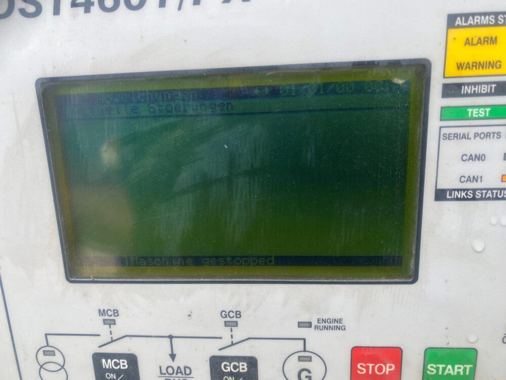 Caterpillar 900 kVA generator