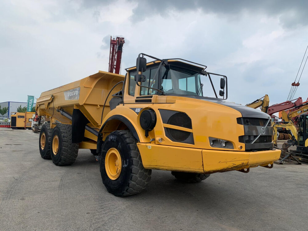 Volvo A35F 6×6 dumper