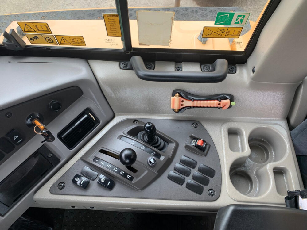 Volvo A35F 6×6 dumper