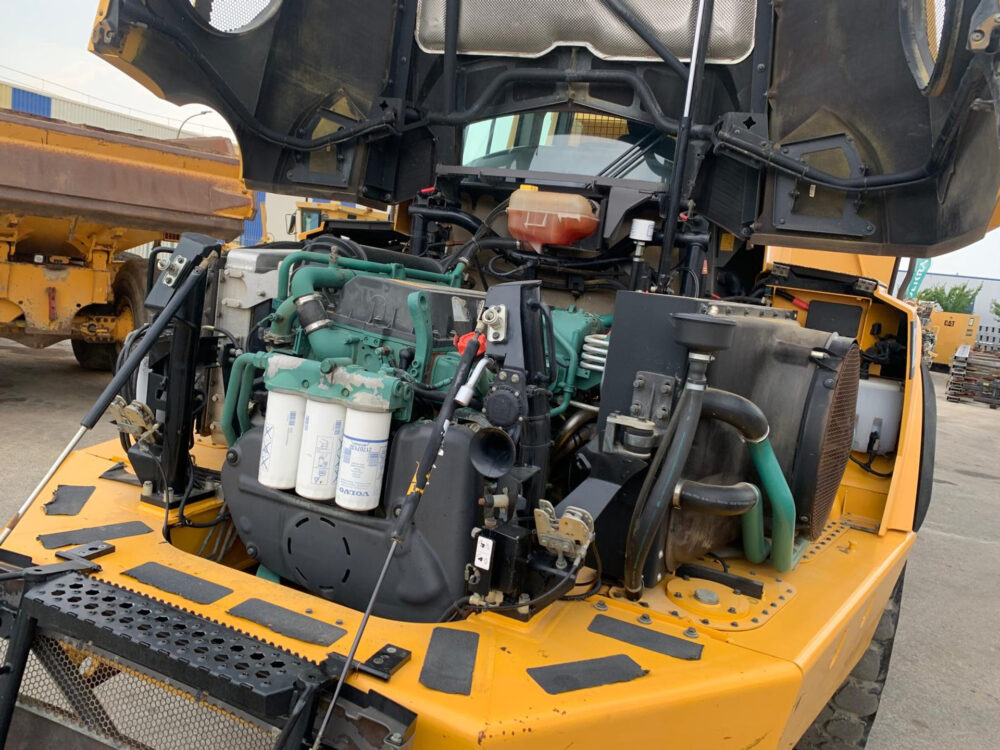 Volvo A35F 6×6 dumper