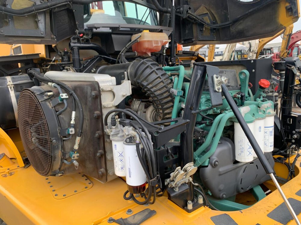 Volvo A35F 6×6 dumper