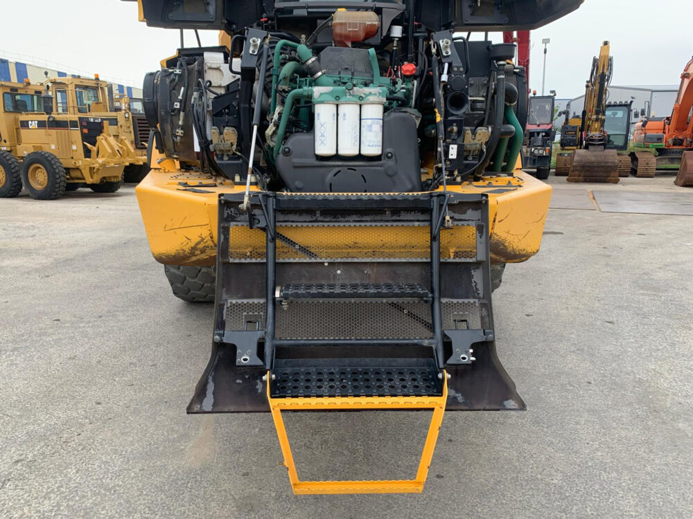 Volvo A35F 6×6 dumper