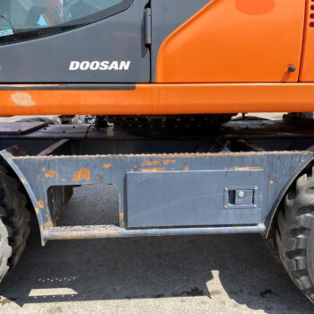 Doosan DX170W mobiele graafmachine