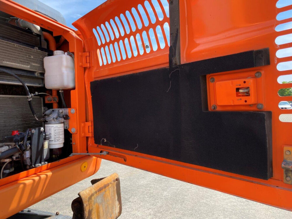 Doosan DX170W mobiele graafmachine